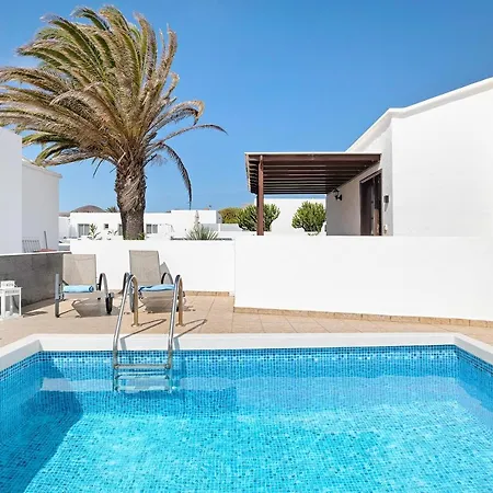 El Charco Azul Ferienhaus *